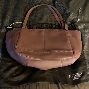 Coach Women's Shoulder Bag in light mauve